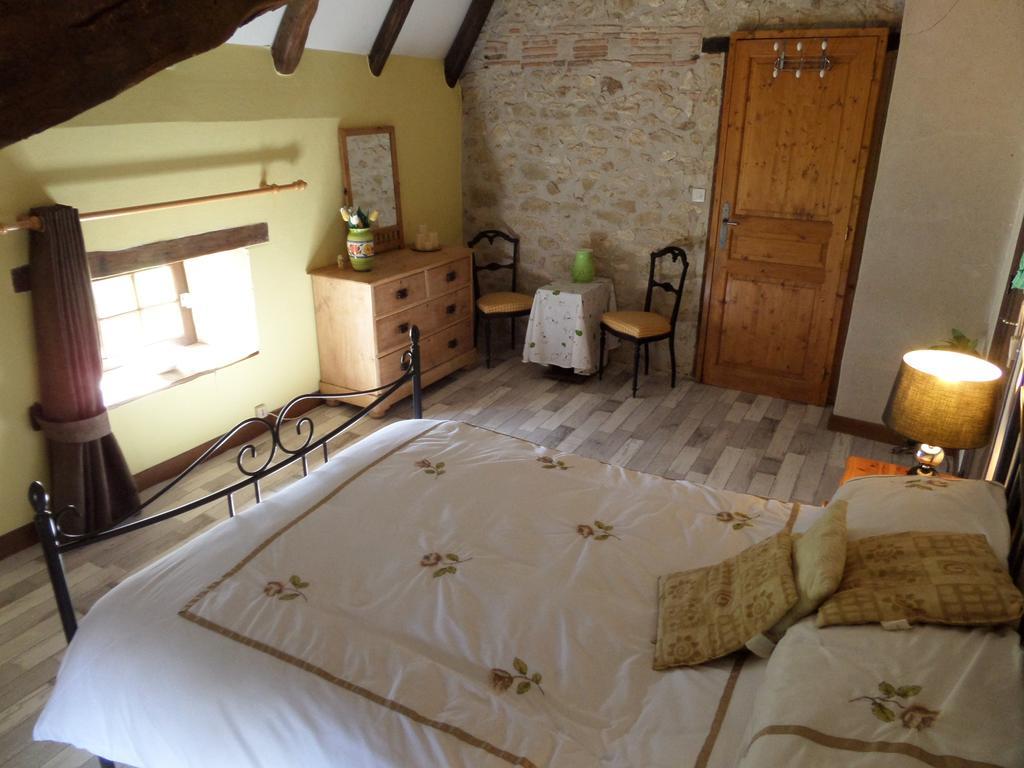Bed and Breakfast Biou La Sauvetat-sur-Lede Номер фото