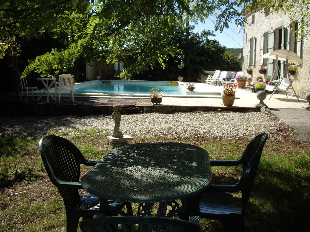 Bed and Breakfast Biou La Sauvetat-sur-Lede Екстер'єр фото